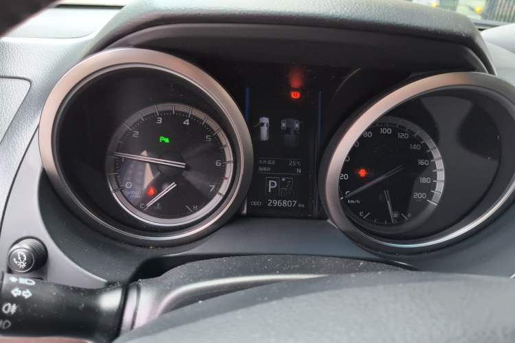 Used Toyota Prado 2016 3.5L Automatic TX-L NAVI Instrument Cluster
