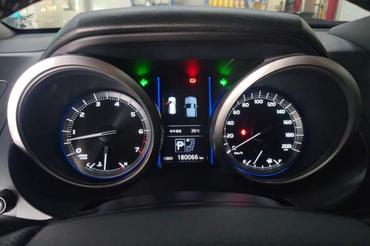 Used Toyota Prado 2016 3.5L Automatic TX-L Instrument Cluster