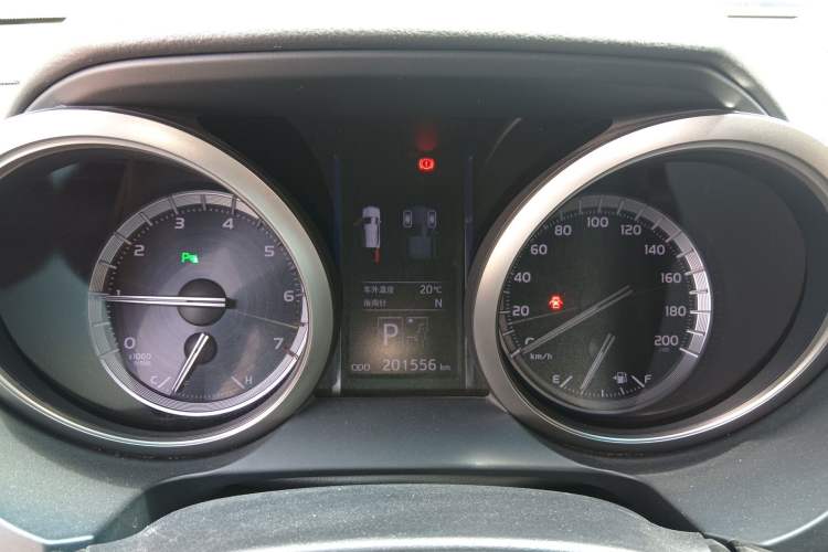 Used Toyota Prado 2016 3.5L Automatic TX-L Instrument Cluster