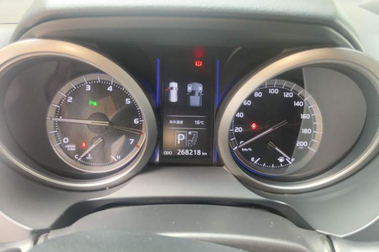 Used Toyota Prado 2016 3.5L Automatic TX-L Instrument Cluster