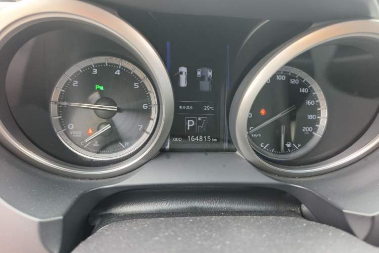 Used Toyota Prado 2016 3.5L Automatic TX-L Instrument Cluster