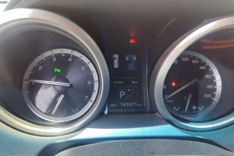 Used Toyota Prado 2016 3.5L Automatic TX-L Instrument Cluster