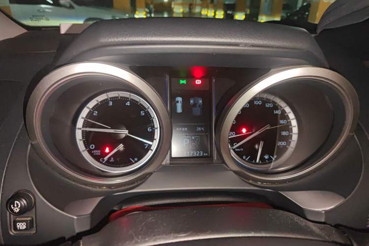Used Toyota Prado 2016 3.5L Automatic TX-L Instrument Cluster