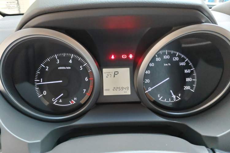 Used Toyota Prado 2016 2700 TX 7-Seater Middle East Version Instrument Cluster