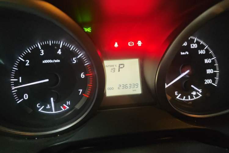 Used Toyota Prado 2016 2.7L Automatic Standard Edition Instrument Cluster