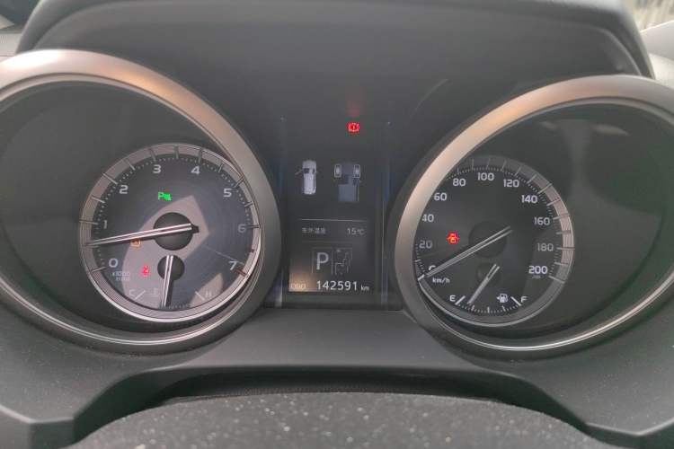 Used Toyota Prado 2016 3.5L Automatic TX-L Instrument Cluster