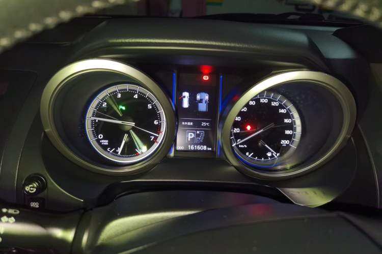 Used Toyota Prado 2016 3.5L Automatic TX-L Instrument Cluster