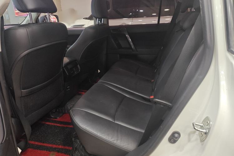 Used Toyota Prado 2016 2.7L Automatic Standard Edition Interior 1