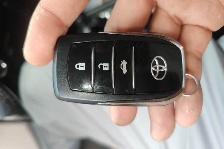 Used Toyota Prado 2016 2.7L Automatic Standard Edition Interior 1