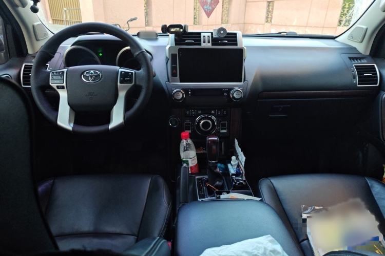 Used Toyota Prado 2016 3.5L Automatic VX NAVI Interior 2
