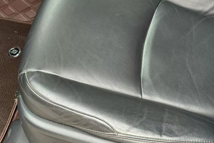 Used Toyota Prado 2016 3.5L Automatic TX-L Interior 2
