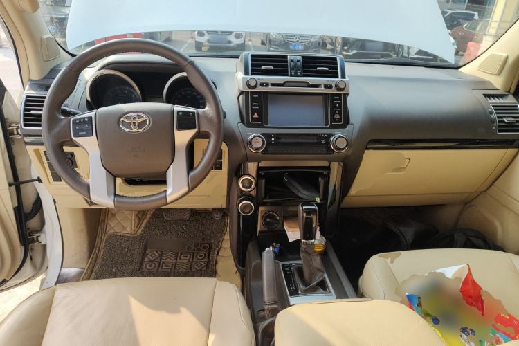 Used Toyota Prado 2016 2.7L Automatic Standard Edition Interior 2