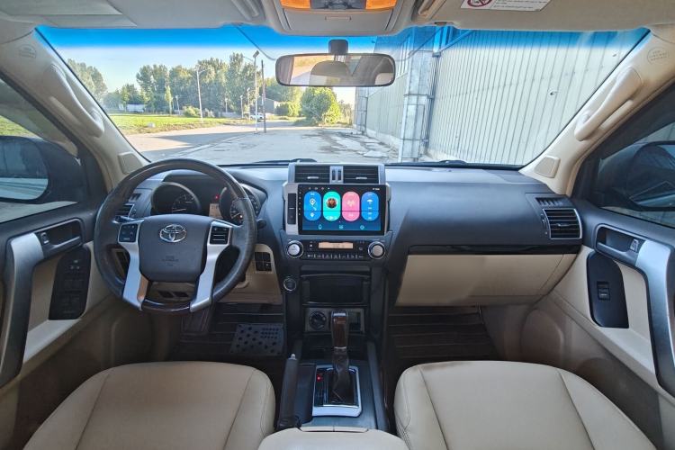 Used Toyota Prado 2016 2.7L Automatic Standard Edition Interior 2