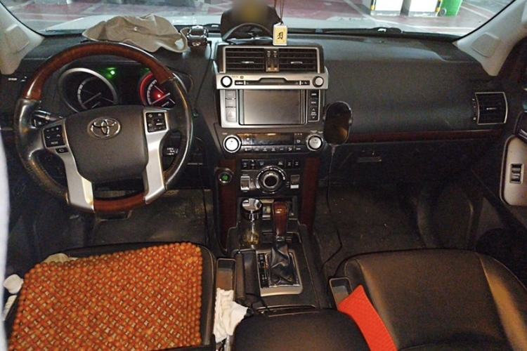 Used Toyota Prado 2016 3.5L Automatic VX NAVI Interior 2
