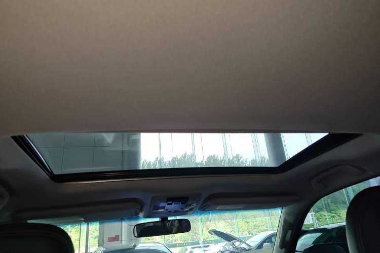 Used Toyota Prado 2016 2.7L Automatic Standard Edition Interior 4