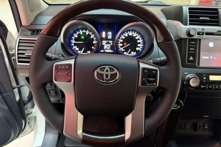 Used Toyota Prado 2016 3.5L Automatic TX-L NAVI Interior 5