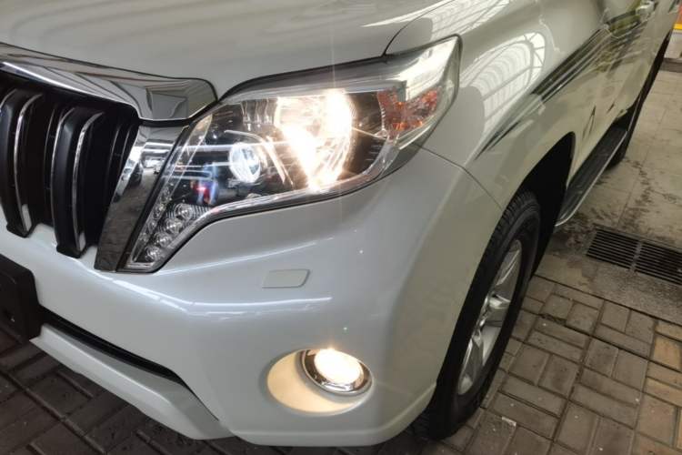 Used Toyota Prado 2016 2.7L Automatic Luxury Edition Left Front Headlight