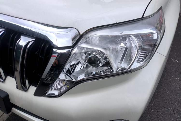 Used Toyota Prado 2016 2.7L Automatic Standard Edition Left Front Headlight