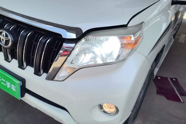Used Toyota Prado 2016 2.7L Automatic Standard Edition Left Front Headlight