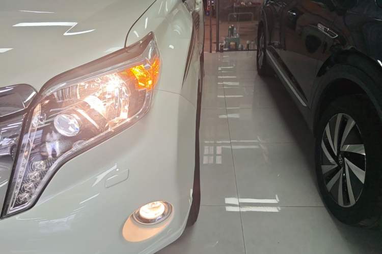 Used Toyota Prado 2016 3.5L Automatic TX-L NAVI Left Front Headlight