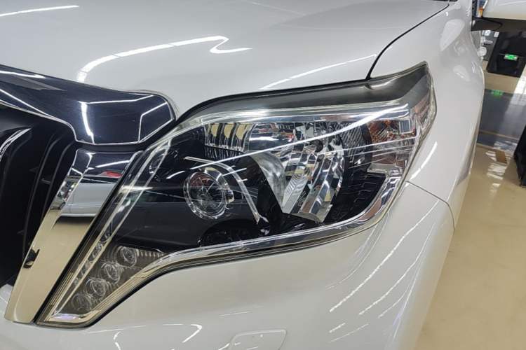 Used Toyota Prado 2016 2.7L Automatic Luxury Edition Left Front Headlight