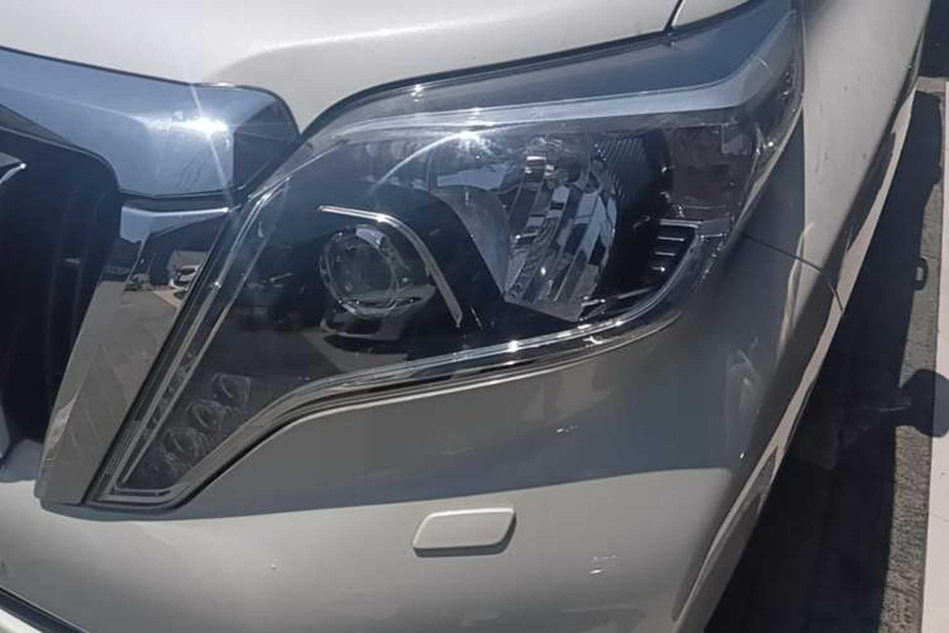 Used Toyota Prado 2016 3.5L Automatic TX-L NAVI Left Front Headlight