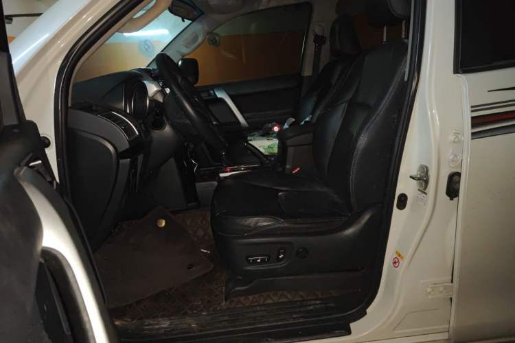 Used Toyota Prado 2016 2.7L Automatic Standard Edition Left Front Seat