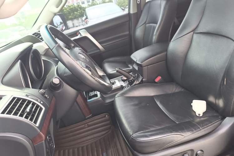 Used Toyota Prado 2016 3.5L Automatic TX-L Left Front Seat