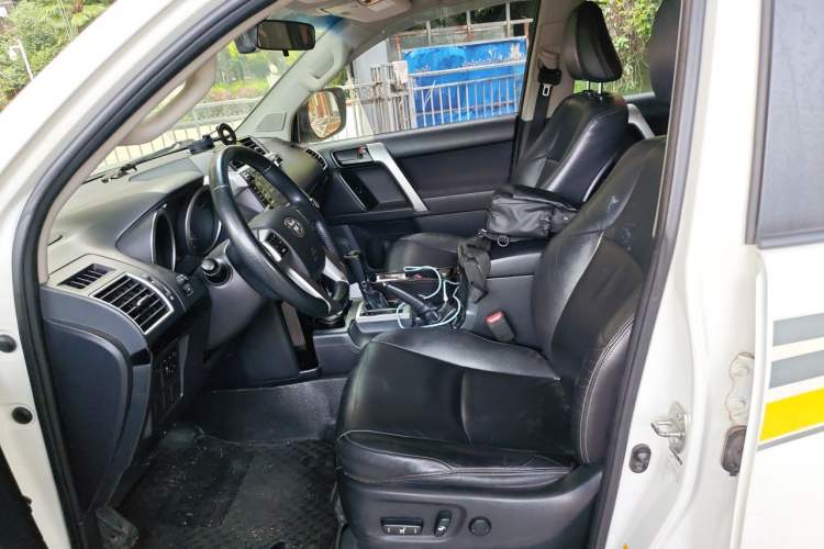 Used Toyota Prado 2016 2.7L Automatic Standard Edition Left Front Seat