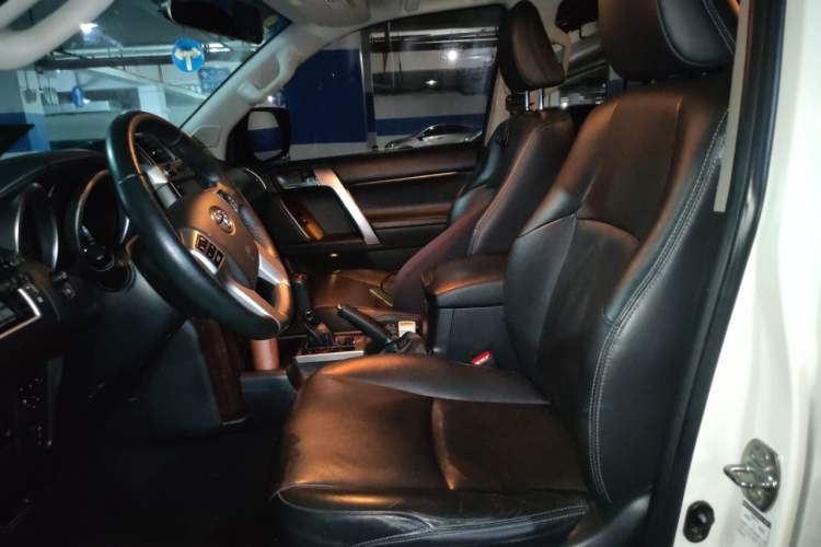 Used Toyota Prado 2016 3.5L Automatic TX-L NAVI Left Front Seat
