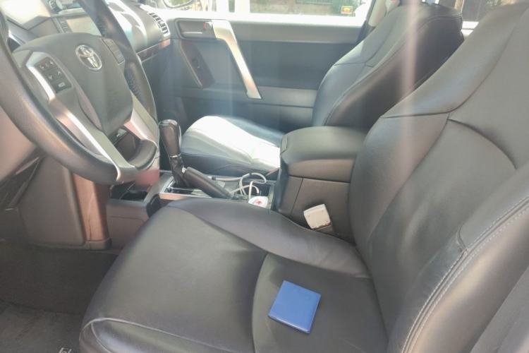 Used Toyota Prado 2016 2.7L Automatic Luxury Edition Left Front Seat