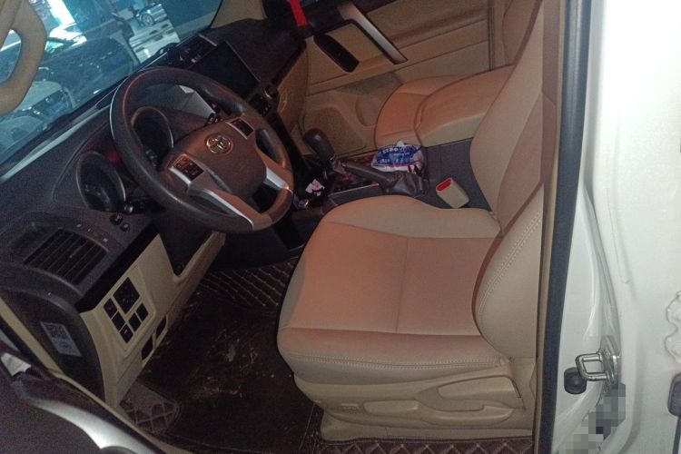 Used Toyota Prado  Left Front Seat