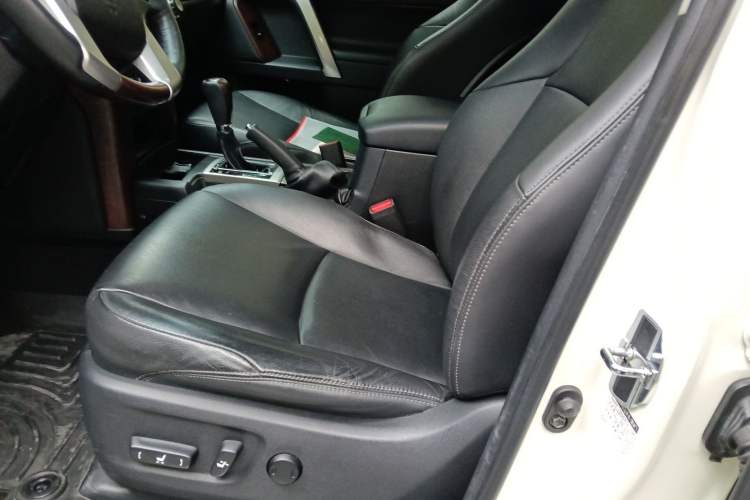 Used Toyota Prado 2016 3.5L Automatic VX NAVI Left Front Seat