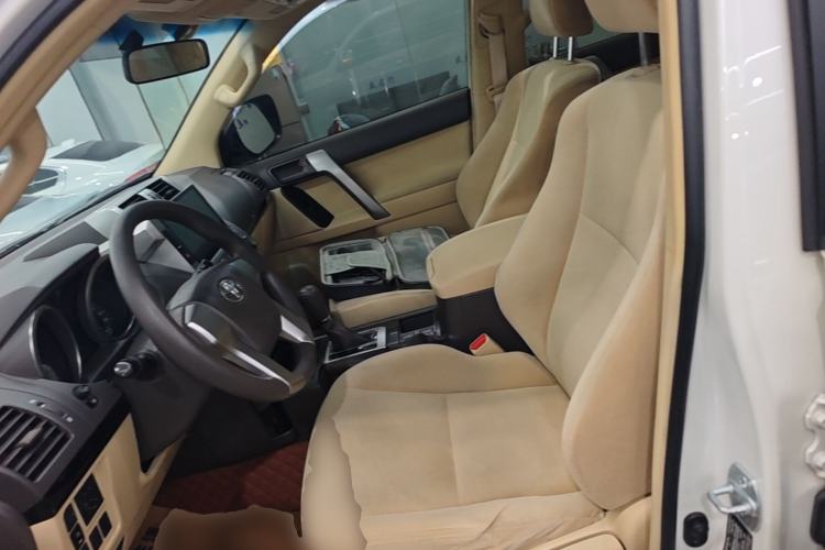Used Toyota Prado 2016 2700 TX 7-Seater Middle East Version Left Front Seat