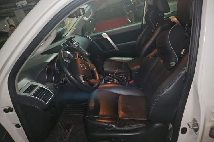 Used Toyota Prado 2016 2.7L Automatic Luxury Edition Left Front Seat