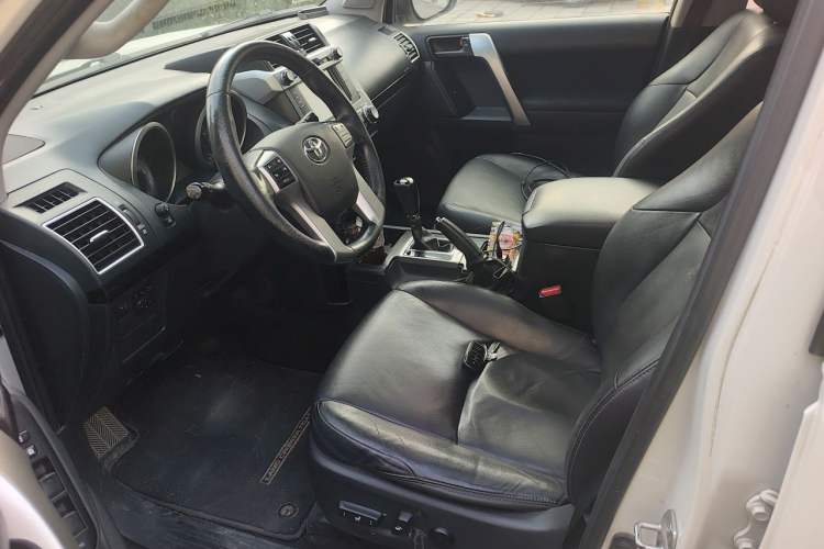 Used Toyota Prado 2016 2.7L Automatic Standard Edition Left Front Seat