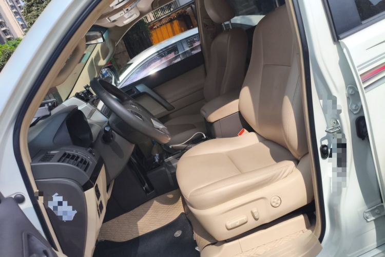 Used Toyota Prado 2016 4.0L 7-Seater Gasoline Middle East Version Left Front Seat