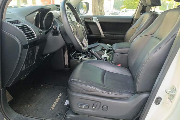 Used Toyota Prado 2016 2.7L Automatic Standard Edition Left Front Seat