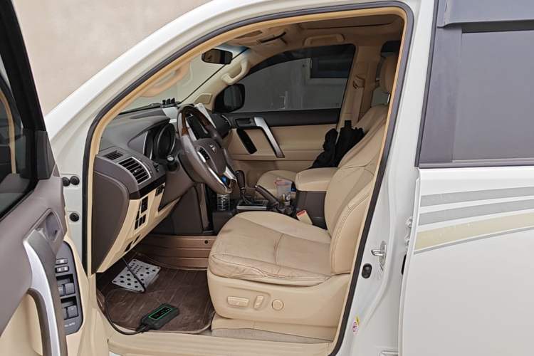 Used Toyota Prado 2016 2.7L Automatic Standard Edition Left Front Seat