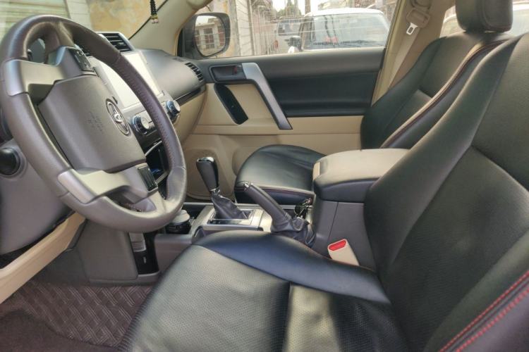 Used Toyota Prado  Left Front Seat
