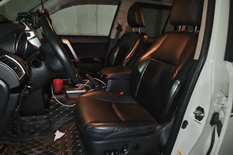 Used Toyota Prado 2016 2.7L Automatic Luxury Edition Left Front Seat