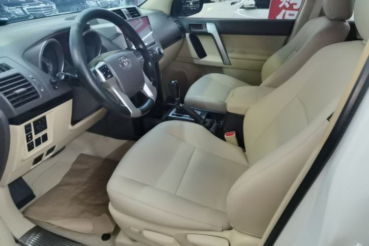 Used Toyota Prado 2016 2700 Middle East Version Left Front Seat