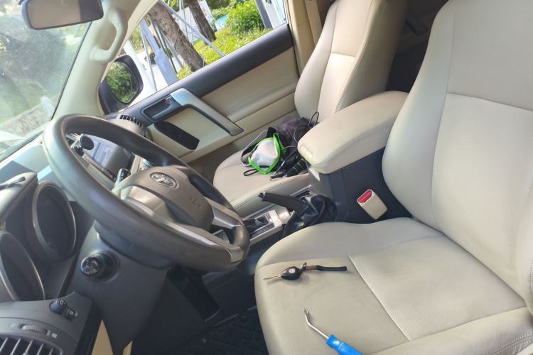 Used Toyota Prado  Left Front Seat