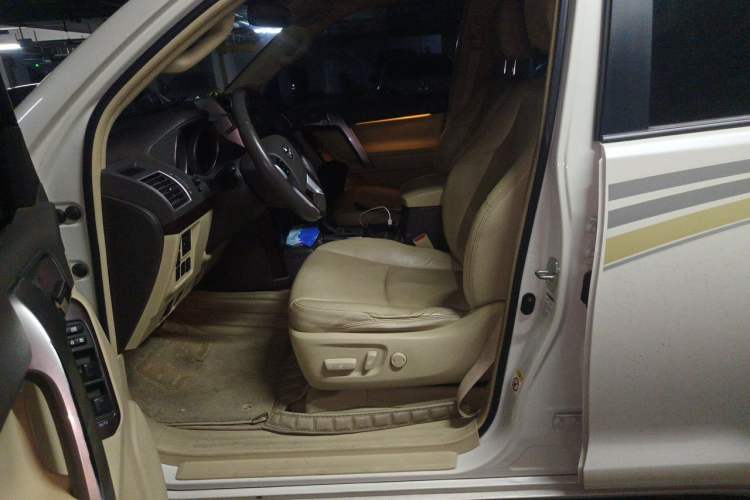 Used Toyota Prado 2016 3.5L Automatic TX-L Left Front Seat