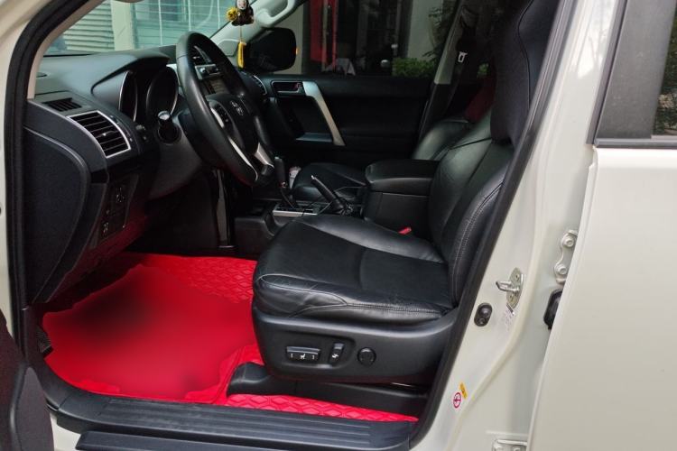 Used Toyota Prado 2016 2.7L Automatic Luxury Edition Left Front Seat