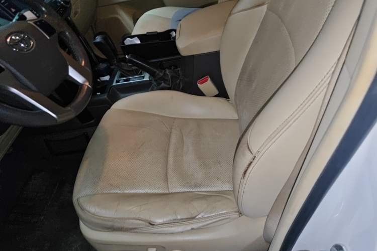 Used Toyota Prado 2016 2.7L Automatic Luxury Edition Left Front Seat