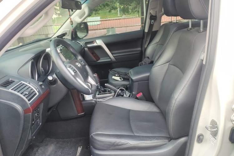 Used Toyota Prado 2016 3.5L Automatic TX-L Left Front Seat