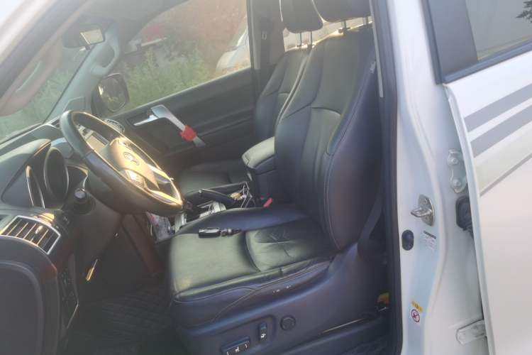 Used Toyota Prado 2016 3.5L Automatic TX-L NAVI Left Front Seat