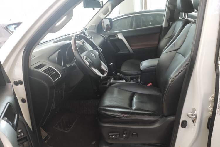 Used Toyota Prado 2016 2.7L Automatic Standard Edition Left Front Seat
