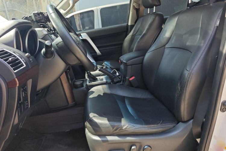 Used Toyota Prado 2016 3.5L Automatic TX-L NAVI Left Front Seat